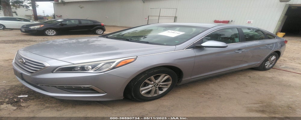 5NPE24AF2FH154540 2015 HYUNDAI SONATA photo no. 2