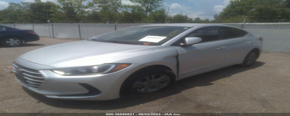 5NPD84LF7JH292820 2018 HYUNDAI ELANTRA photo no. 2