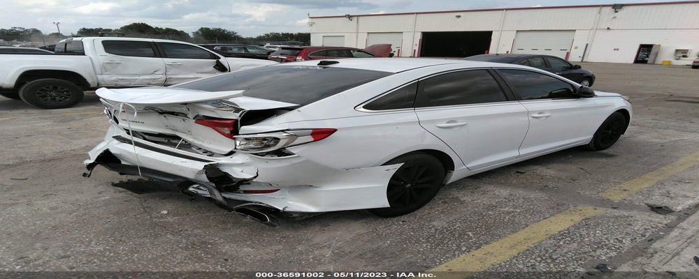 5NPE24AFXGH354700 2016 HYUNDAI SONATA photo no. 4