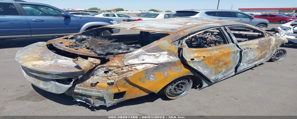 5NPDH4AE2GH709179 2016 HYUNDAI ELANTRA photo no. 4