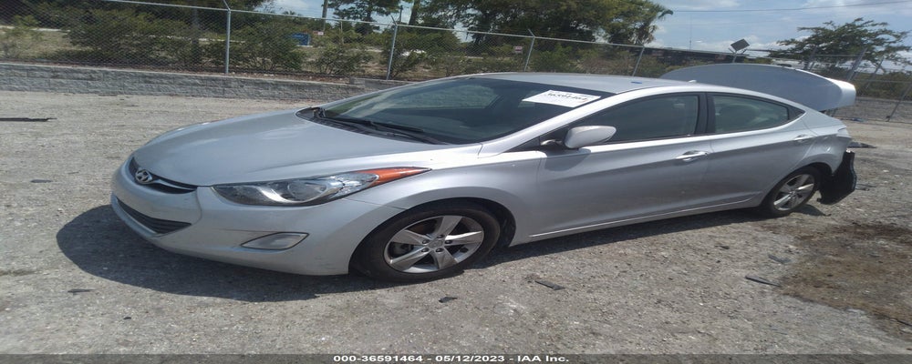 5NPDH4AE8DH445347 2013 HYUNDAI ELANTRA photo no. 2