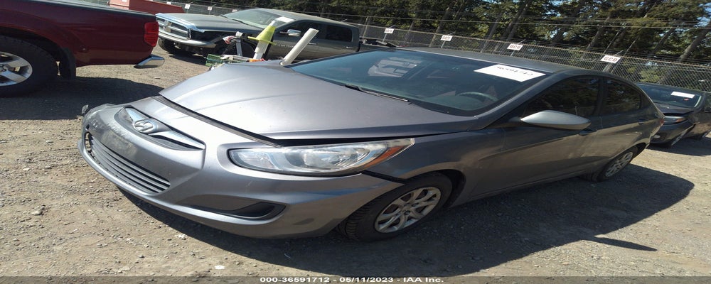 KMHCT4AE3EU696502 2014 HYUNDAI ACCENT photo no. 2