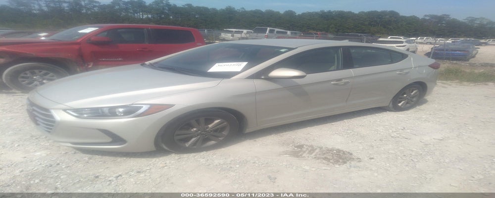 5NPD84LF9JH333643 2018 HYUNDAI ELANTRA photo no. 2