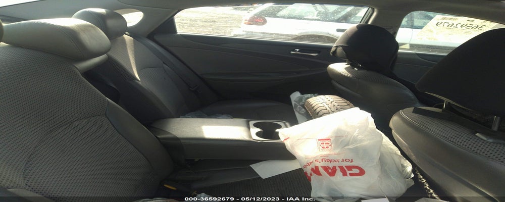 5NPEC4AC1BH056306 2011 HYUNDAI SONATA photo no. 8
