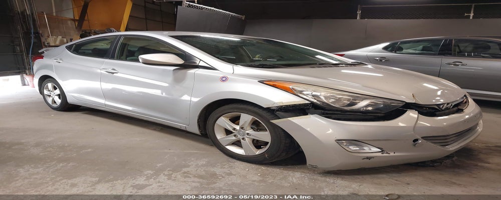KMHDH4AE8DU024827 2013 HYUNDAI ELANTRA photo no. 18