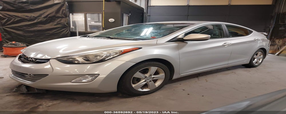 KMHDH4AE8DU024827 2013 HYUNDAI ELANTRA photo no. 2