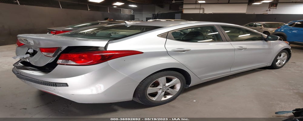 KMHDH4AE8DU024827 2013 HYUNDAI ELANTRA photo no. 4