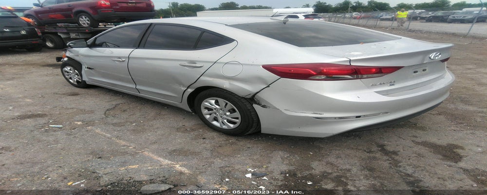 5NPD74LF3HH113573 2017 HYUNDAI ELANTRA photo no. 3