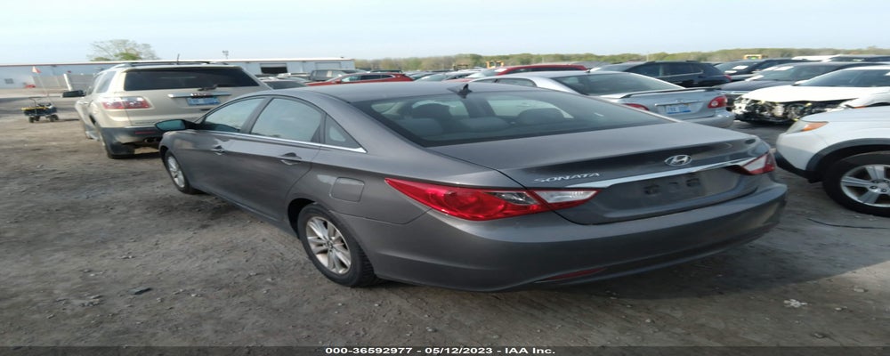 5NPEB4AC8BH079102 2011 HYUNDAI SONATA photo no. 3