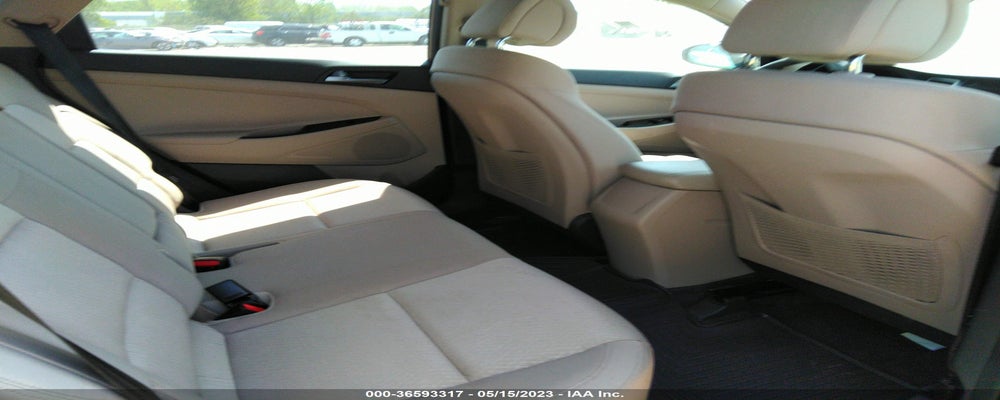 KM8J3CA47GU103400 2016 HYUNDAI TUCSON photo no. 8