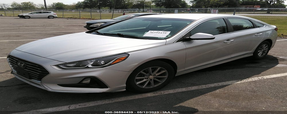 5NPE24AF2JH687741 2018 HYUNDAI SONATA photo no. 2