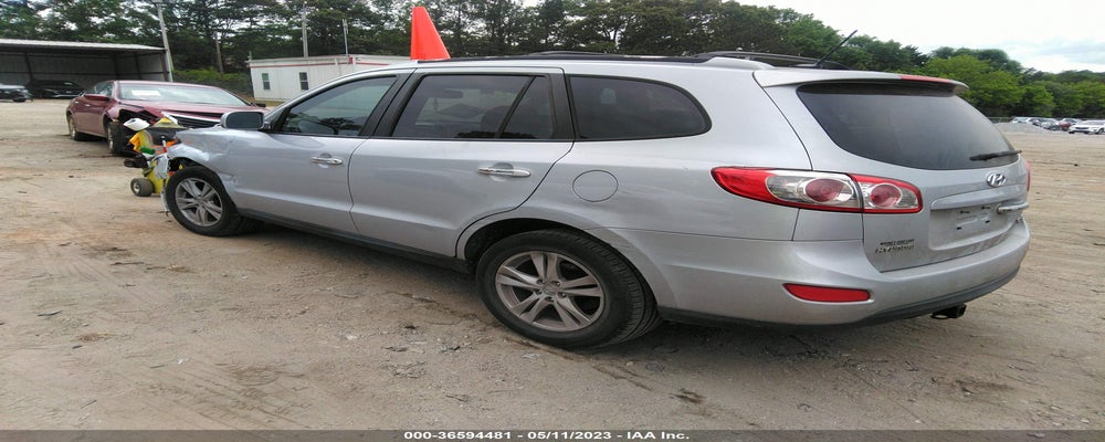 5NMSK4AG2AH380305 2010 HYUNDAI SANTA FE photo no. 3