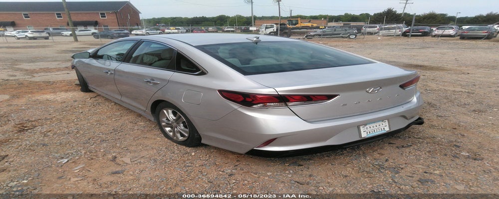 5NPE34AF1JH658910 2018 HYUNDAI SONATA photo no. 3