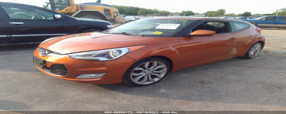 KMHTC6AD5CU023274 2012 HYUNDAI VELOSTER photo no. 2