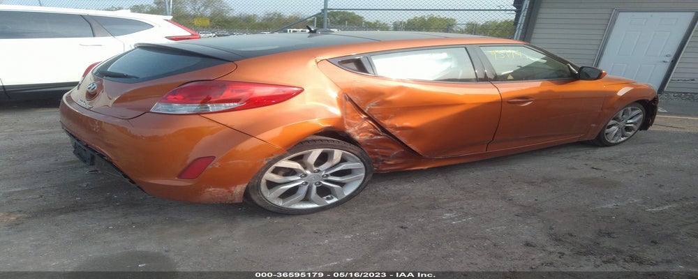 KMHTC6AD5CU023274 2012 HYUNDAI VELOSTER photo no. 4
