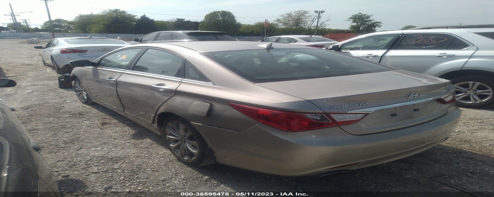 5NPEC4AB0BH225142 2011 HYUNDAI SONATA photo no. 3