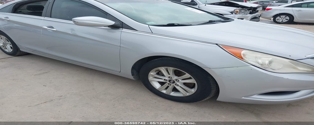 5NPEB4AC0BH114148 2011 HYUNDAI SONATA photo no. 6