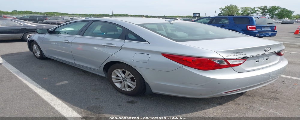 5NPEB4ACXBH170355 2011 HYUNDAI SONATA photo no. 3