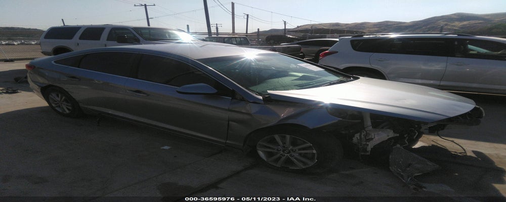 5NPE24AF2HH530141 2017 HYUNDAI SONATA photo no. 3