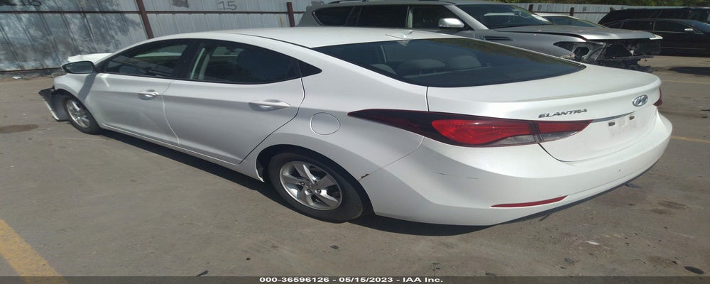 5NPDH4AE6FH633397 2015 HYUNDAI ELANTRA photo no. 3