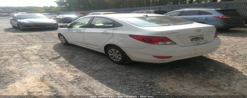 KMHCT4AE7HU345015 2017 HYUNDAI ACCENT photo no. 3