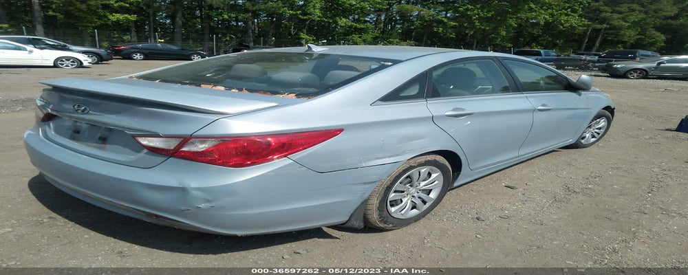 5NPEB4AC0BH015345 2011 HYUNDAI SONATA photo no. 4