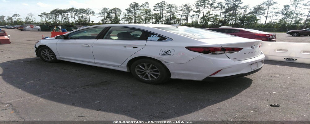 5NPE24AF0JH688273 2018 HYUNDAI SONATA photo no. 3