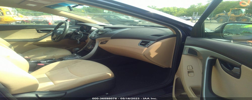 5NPDH4AE3DH198447 2013 HYUNDAI ELANTRA photo no. 5