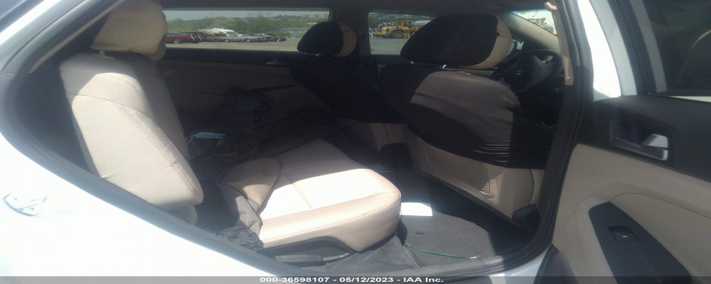 KM8J3CA25GU074686 2016 HYUNDAI TUCSON photo no. 8