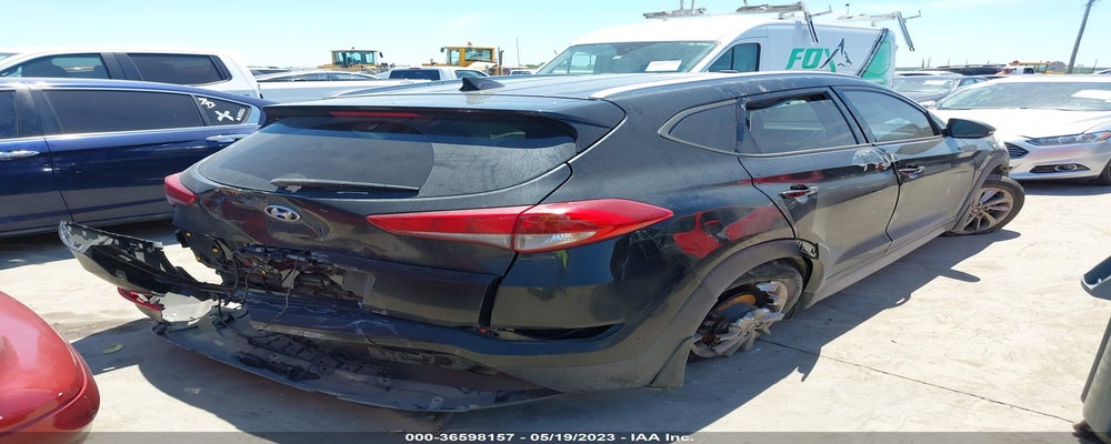 KM8J33A49HU365159 2017 HYUNDAI TUCSON photo no. 4