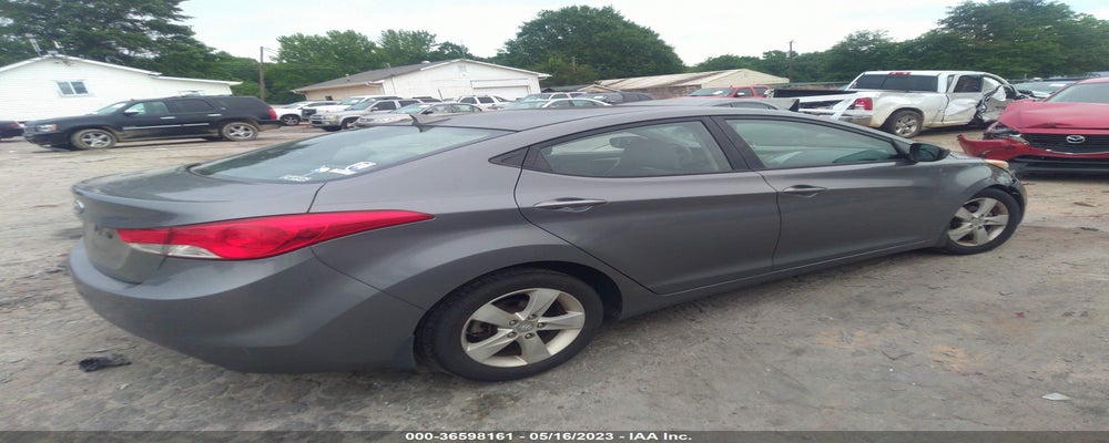 5NPDH4AE3DH306209 2013 HYUNDAI ELANTRA photo no. 4