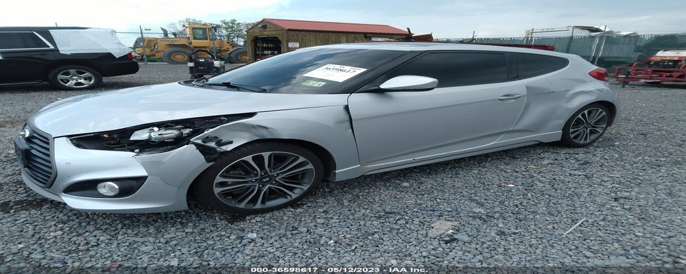 KMHTC6AE5GU286735 2016 HYUNDAI VELOSTER photo no. 2