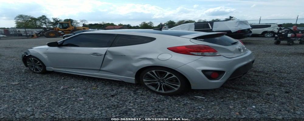 KMHTC6AE5GU286735 2016 HYUNDAI VELOSTER photo no. 3
