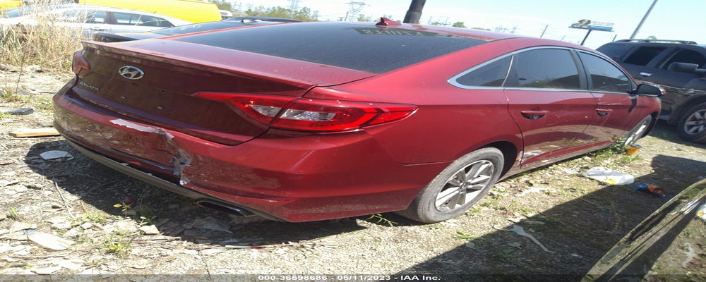 5NPE24AF8FH164053 2015 HYUNDAI SONATA photo no. 4