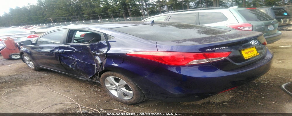 5NPDH4AE5DH339017 2013 HYUNDAI ELANTRA photo no. 3