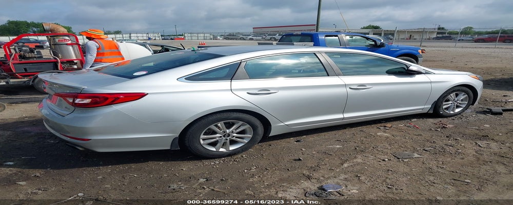 5NPE24AA5FH127188 2015 HYUNDAI SONATA photo no. 4