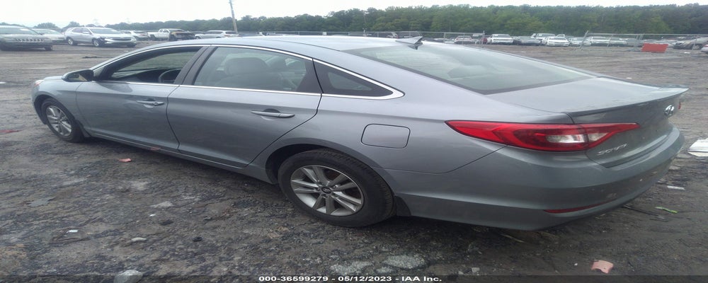 5NPE24AF8FH214854 2015 HYUNDAI SONATA photo no. 3