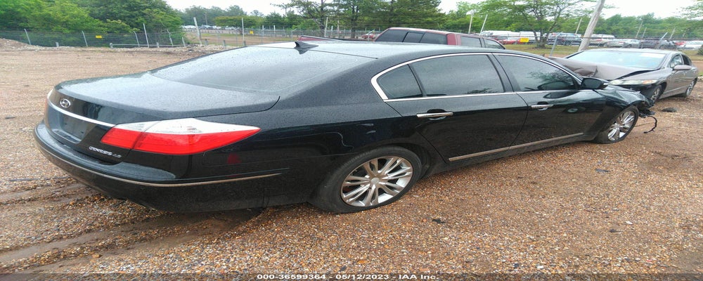 KMHGC4DF7AU107046 2010 HYUNDAI GENESIS photo no. 4