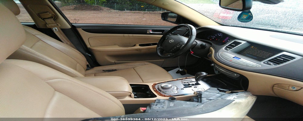 KMHGC4DF7AU107046 2010 HYUNDAI GENESIS photo no. 5