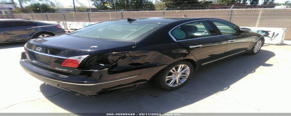 KMHGC4DF2BU127223 2011 HYUNDAI GENESIS photo no. 4