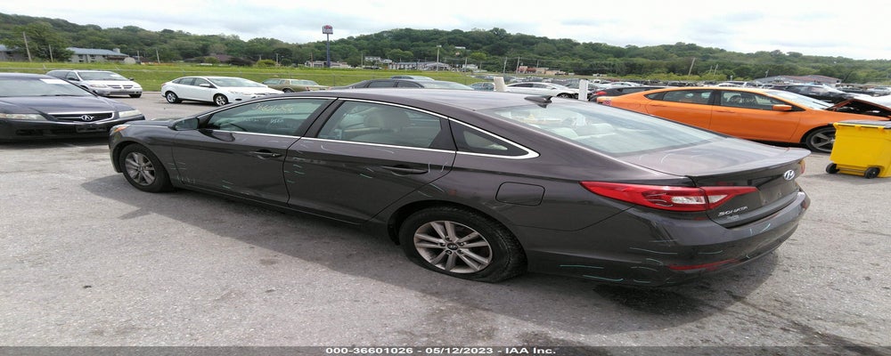 5NPE24AF2GH318984 2016 HYUNDAI SONATA photo no. 3