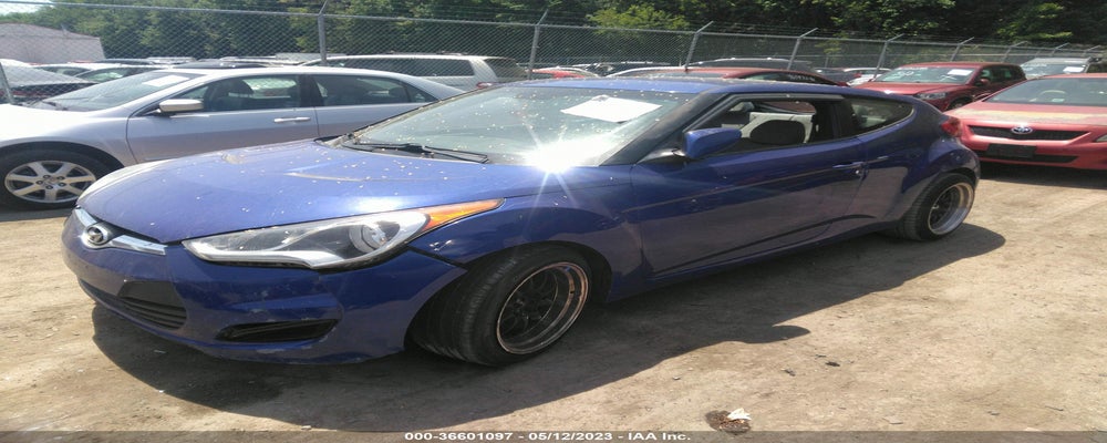 KMHTC6AD3CU037691 2012 HYUNDAI VELOSTER photo no. 2