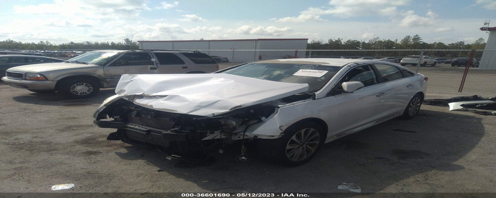 5NPE34AF8GH314242 2016 HYUNDAI SONATA photo no. 2