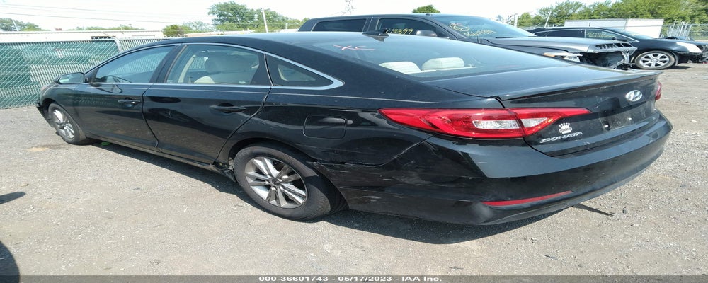 5NPE24AF5FH219977 2015 HYUNDAI SONATA photo no. 3