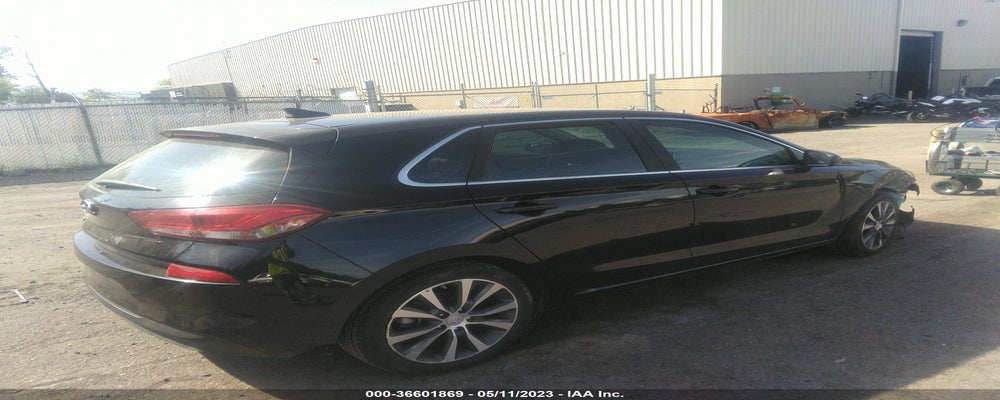 KMHH35LE1KU099384 2019 HYUNDAI ELANTRA GT photo no. 4