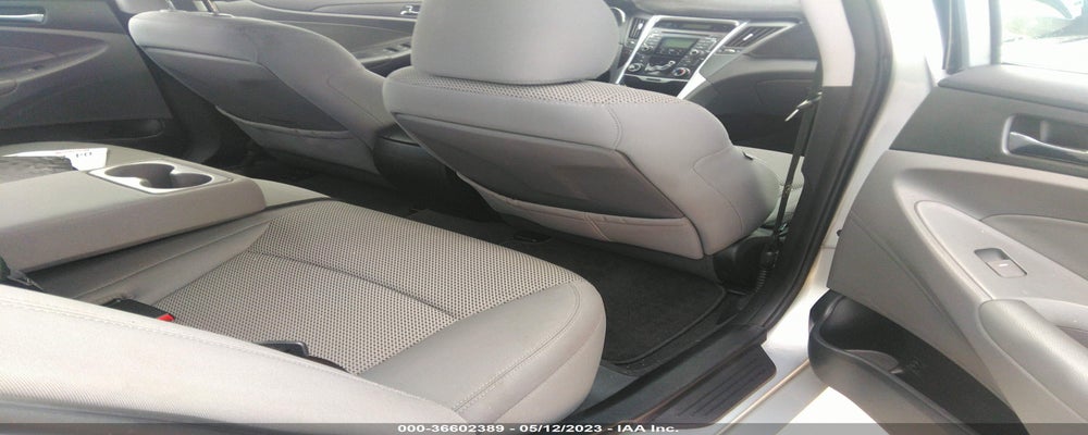 5NPEB4ACXBH286588 2011 HYUNDAI SONATA photo no. 8