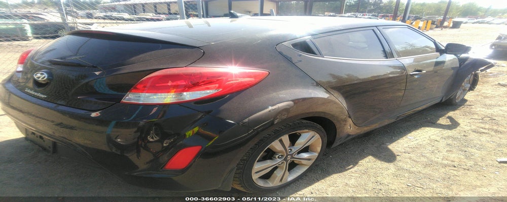 KMHTC6ADXGU256797 2016 HYUNDAI VELOSTER photo no. 4
