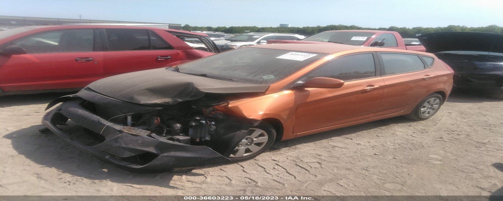 KMHCT5AE7GU278484 2016 HYUNDAI ACCENT photo no. 2
