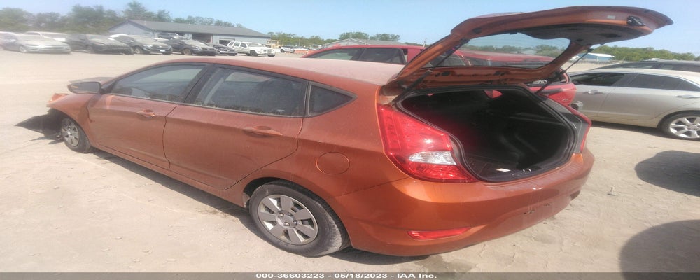 KMHCT5AE7GU278484 2016 HYUNDAI ACCENT photo no. 3