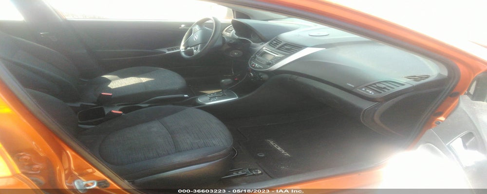 KMHCT5AE7GU278484 2016 HYUNDAI ACCENT photo no. 5